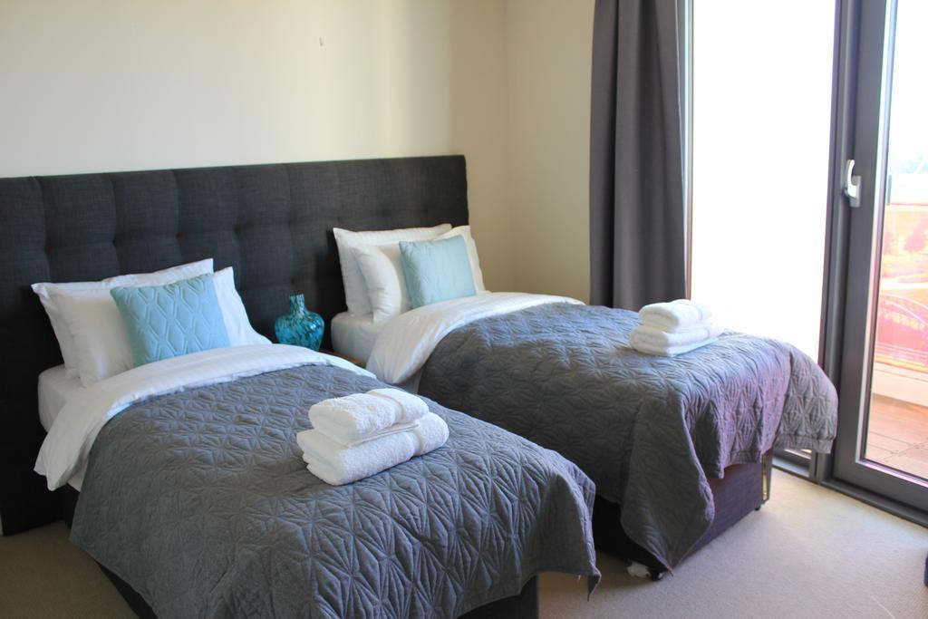 Olympic One Eighty Apartment Ilford Bagian luar foto