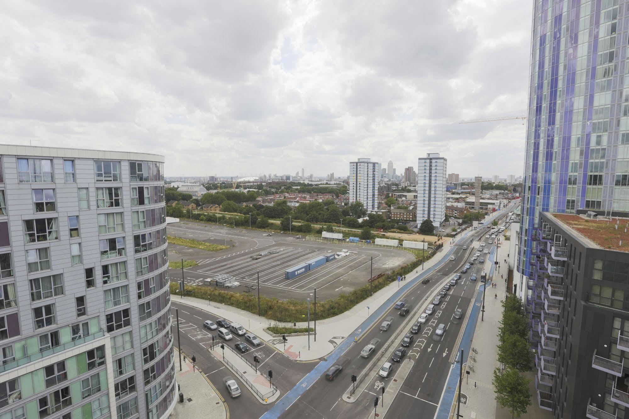 Olympic One Eighty Apartment Ilford Bagian luar foto